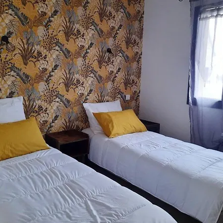 Hébergement de vacances Maison Confortable à 80 M² Avec Jardin Spacieux Coltines