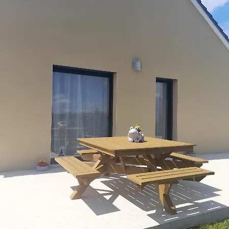 Maison Confortable à 80 M² Avec Jardin Spacieux Hébergement de vacances *